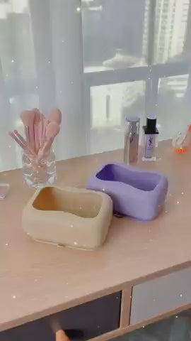 Suction Cup Tissue Box